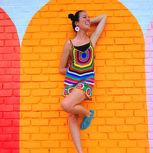 Meet your Posher, Crystal - Picture 2 of 2